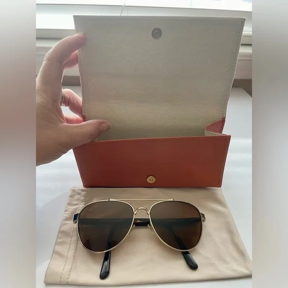 Tory Burch sunglasses - Picture 2 of 9
